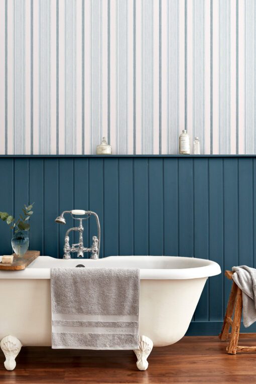 stripet maritim tapet i blått, heacham stripe