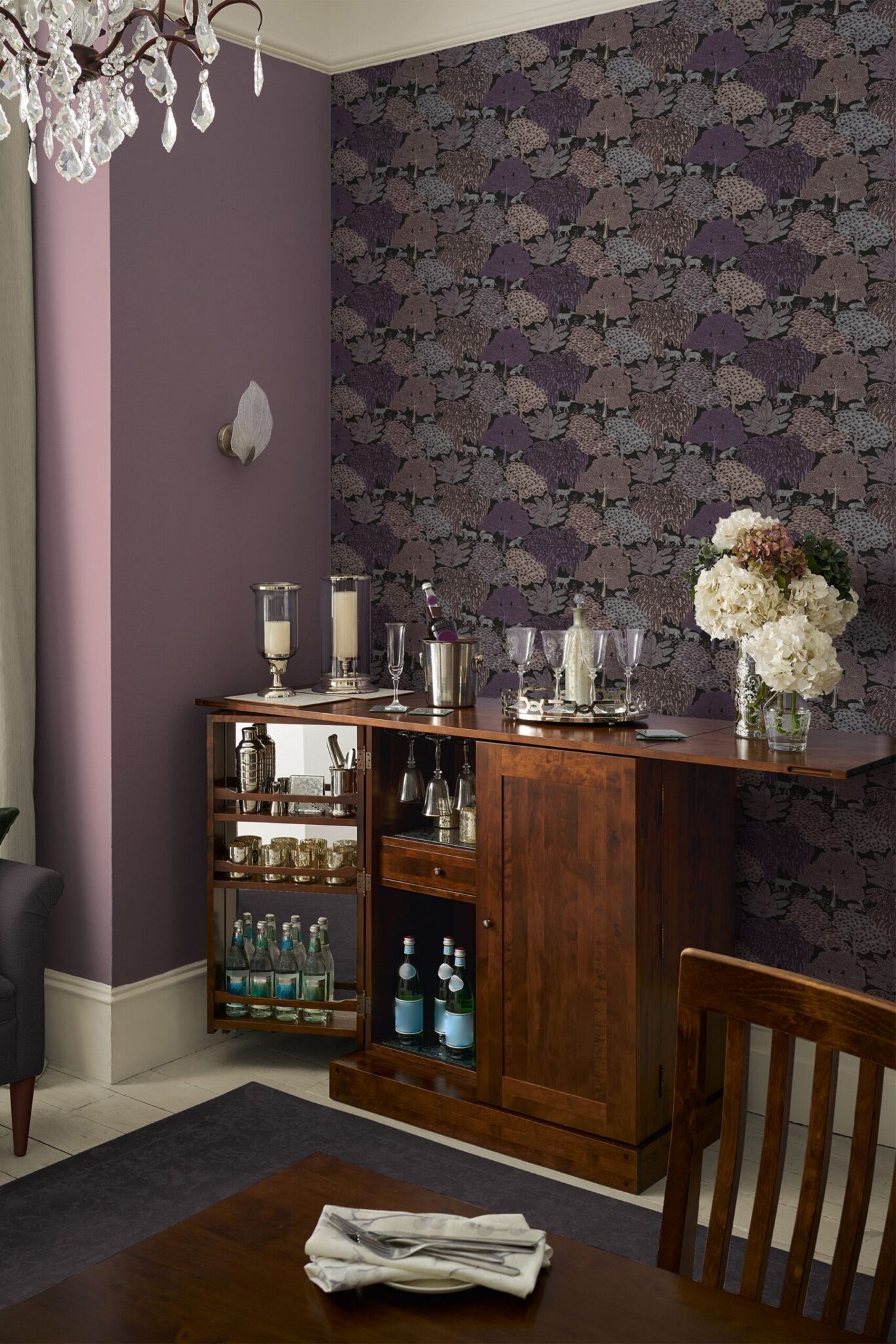 Garwood-tapet-interior-scaled-1